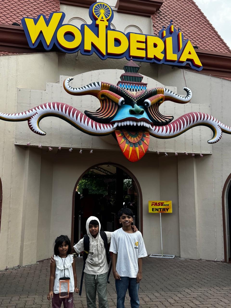 WhatsApp Image 2025-06-13 at 09.36.24_e175ad82